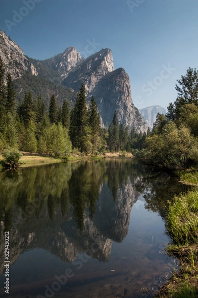 Obraz 3 brothers reflection in yosemite