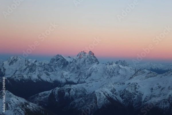 Fototapeta Evening Ushba