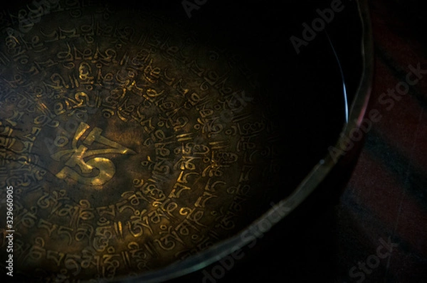 Obraz Singing bowl filled with water