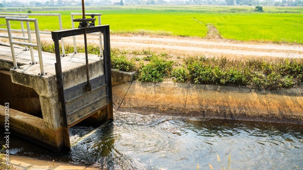 Fototapeta water gate