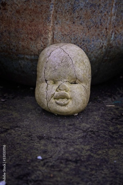 Fototapeta Stone Face