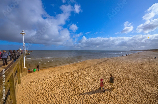 Obraz Baltic Sea, Usedom Island, winter, morning. Pictures of carefree life, practically just a few hours before the corona virus crisis changes everyone: the island is now closed. Fear instead of joy.