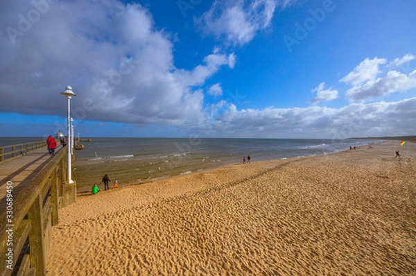 Obraz Baltic Sea, Usedom Island, winter, morning. Pictures of carefree life, practically just a few hours before the corona virus crisis changes everyone: the island is now closed. Fear instead of joy.