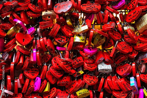 Fototapeta Love padlocks