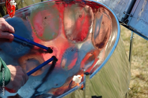 Obraz stalowy bęben