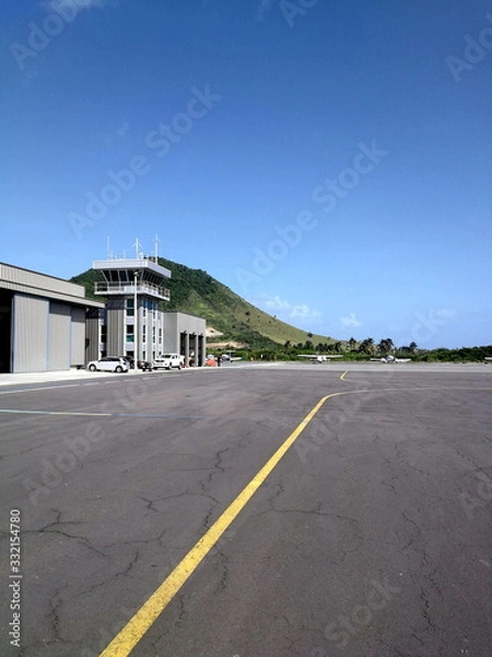Fototapeta Leerer Flughafen, Karibik, Guadeloupe