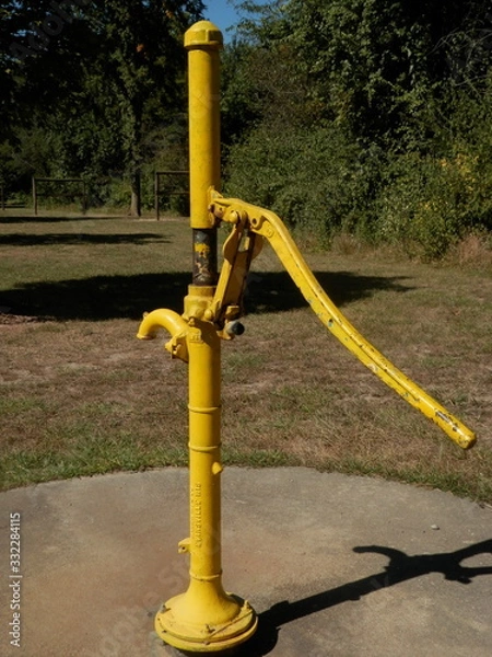 Fototapeta old water pump