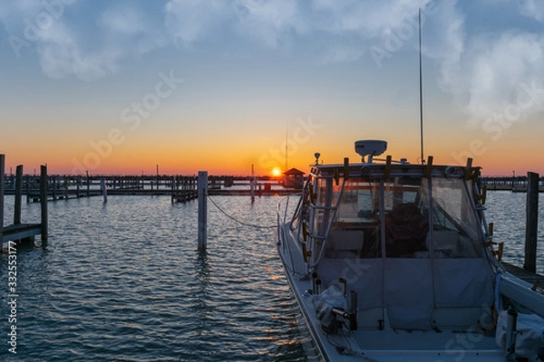 Obraz Sunrise over the harbor