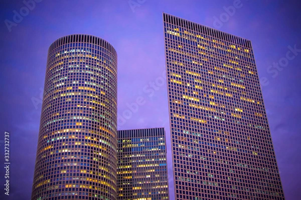 Obraz Azrieli skyscrapers in Tel Avivin the night.