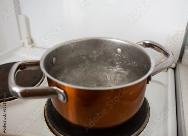 Obraz boiling water in a pan