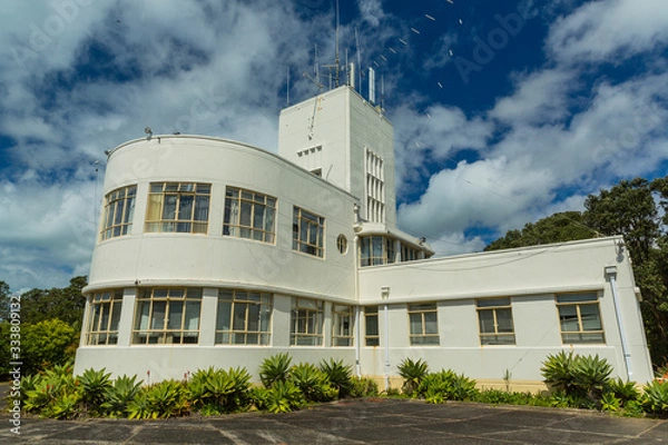 Fototapeta ニュージーランド　オークランドのバックランド・ビーチのミュージック・ポイント・メモリアル
