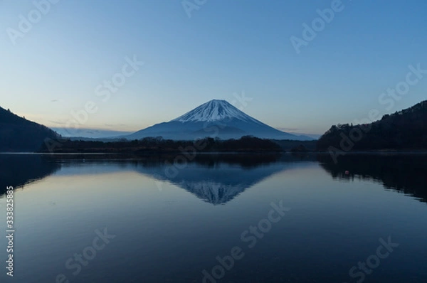 Fototapeta 精進湖からの富士山