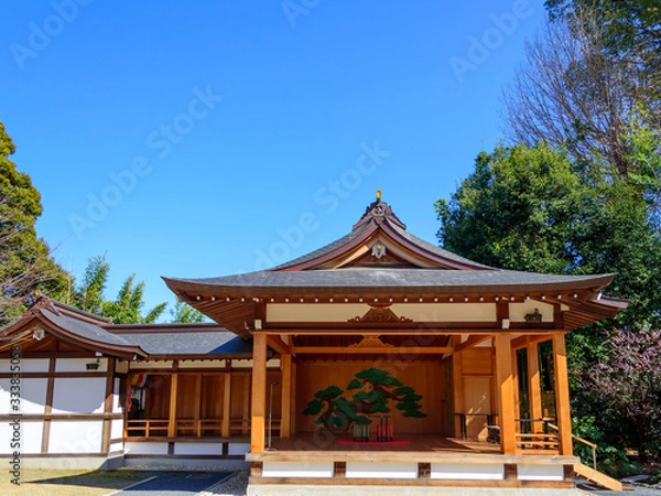 Obraz 能楽を舞うための能楽殿（能舞台）