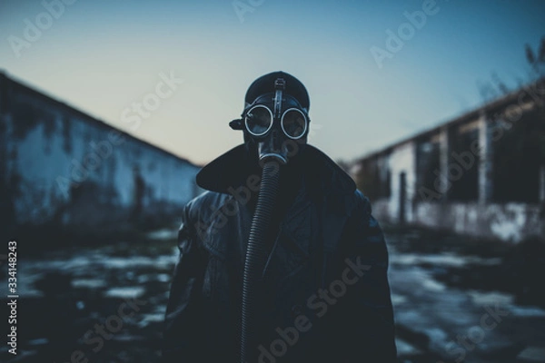 Obraz Man wearing protective gas mask.