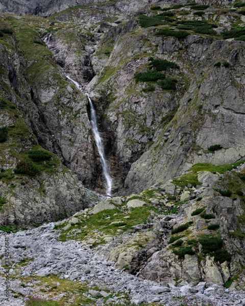 Fototapeta Waterfall near Zelenom Pleso in the High Tatras, Slovakia