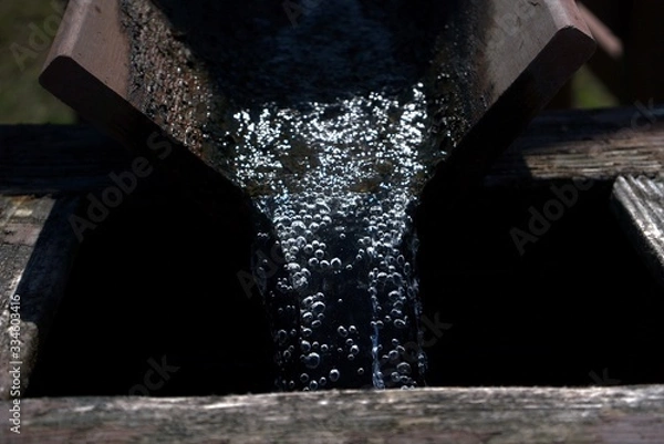 Fototapeta Water falling 