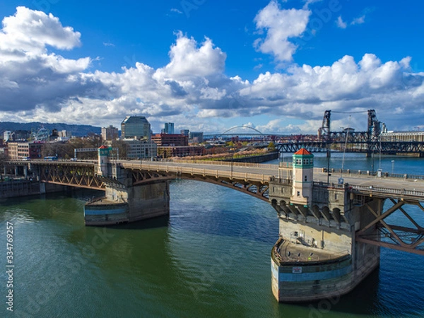 Obraz  Burnside Bridge Crossing the Willamette River in Portland Oregon