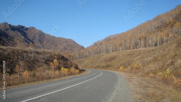 Fototapeta road in mountains