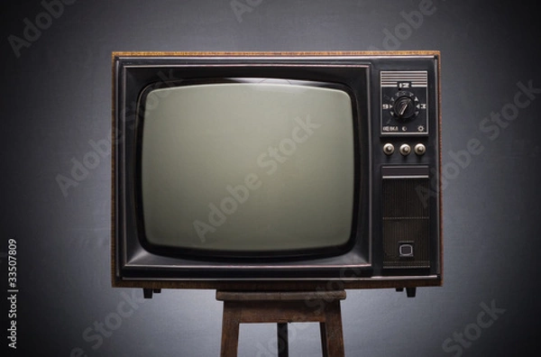 Obraz Retro TV na ciemnym tle.