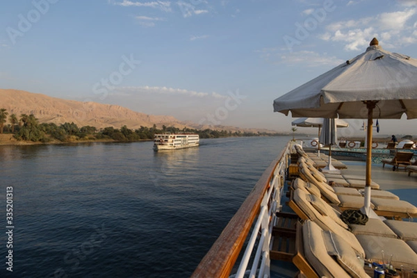 Fototapeta ナイル川クルーズ　アマルコ2号から見える風景