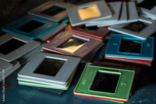 Obraz digitizing slides in the evening