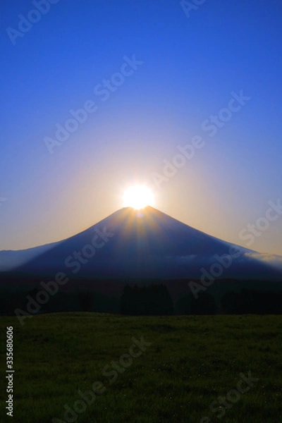 Obraz 朝霧高原からのダイヤモンド富士 2020/04/03