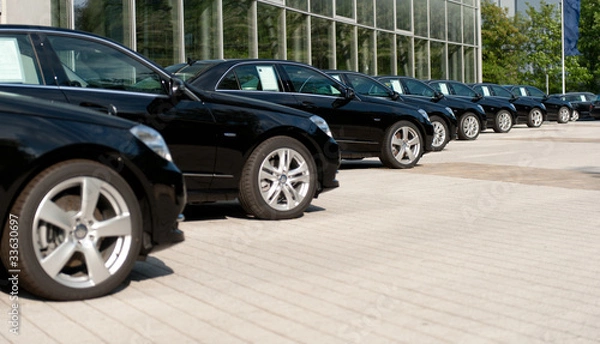 Obraz Samochody są na sprzedaż