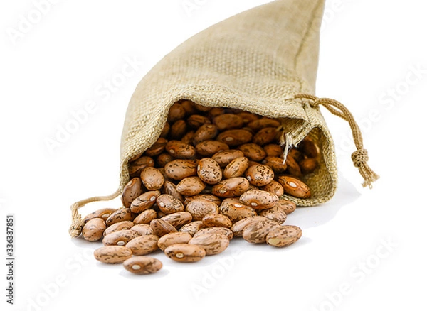 Fototapeta Pinto beans an isolated on white background