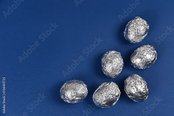 Obraz easter eggs on blue background