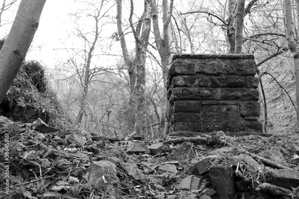 Fototapeta Old gravestone