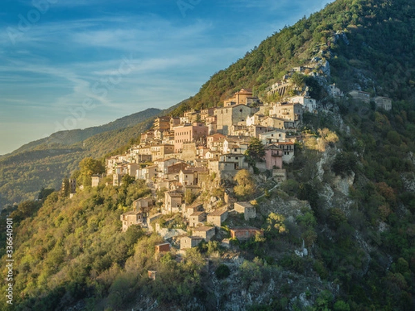 Fototapeta View of the small village of Ascrea, during a sunny day in autumn, near Rieti, Lazio, Italy.