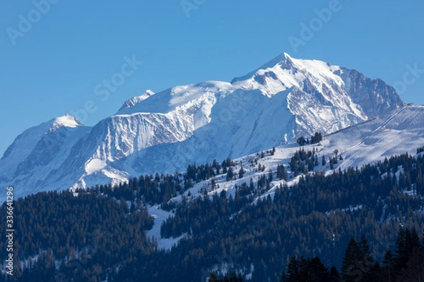 Fototapeta snow covered mountains in winter