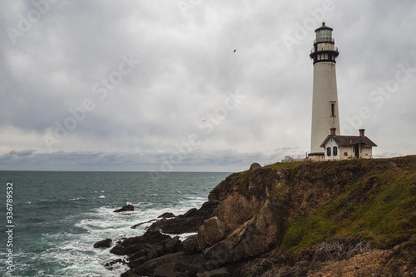 Obraz Lighthouse of the Point of the Dove of the California coast