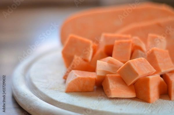 Obraz sweet potato on a chopping board