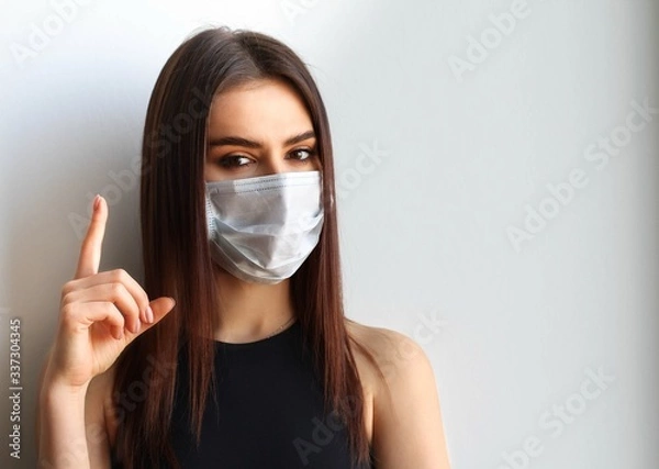 Obraz Girl in a mask virus 