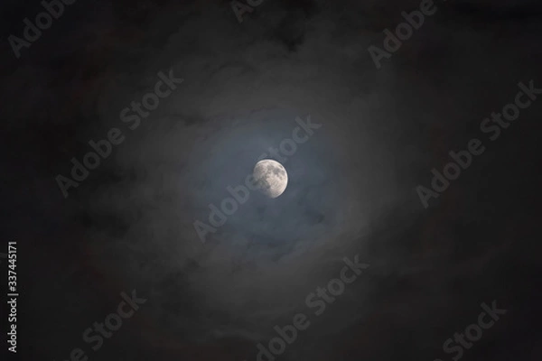 Fototapeta full moon and clouds