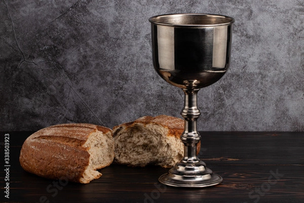 Obraz holy communion chalice with wine and bread