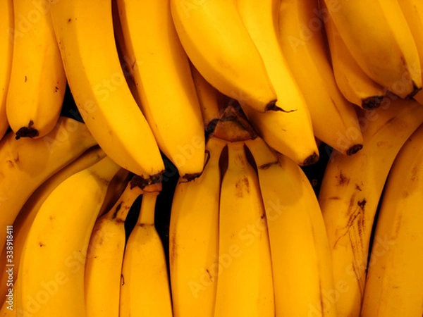 Fototapeta Fresh yellow banana background pattern.