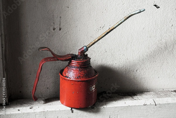 Obraz Red oil can