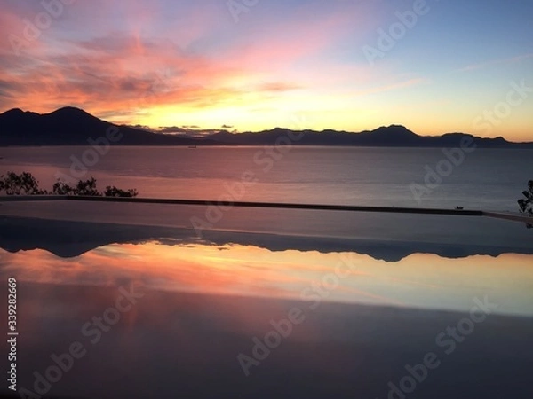 Obraz Alba specchiata.