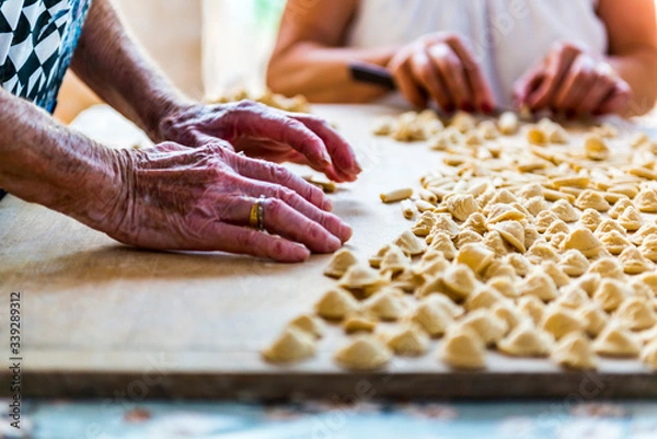 Obraz Making Orecchiette
