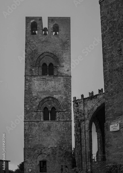 Fototapeta views and details of the streets of the medieval city of Erice