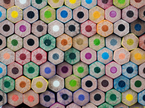 Fototapeta tło niewyostrzonych spodów wielu kolorowych ołówków