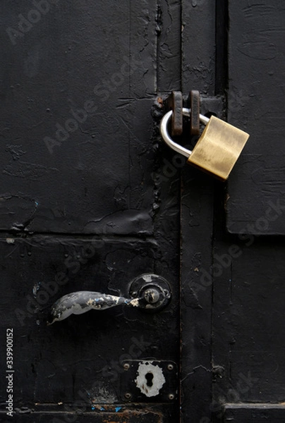 Obraz candado cerrado temporalmente