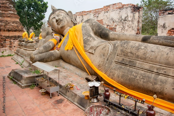 Obraz アユタヤの涅槃像：タイの寺院跡：東南アジアの世界遺産