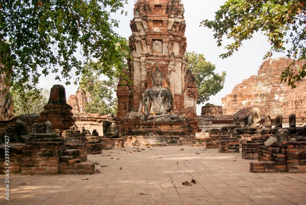 Obraz アユタヤの寺院跡：タイの史跡：東南アジア旅先の風景