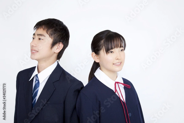 Fototapeta 背中合わせに立つ中学生男女