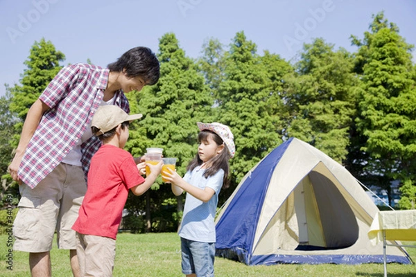 Fototapeta 乾杯する親子