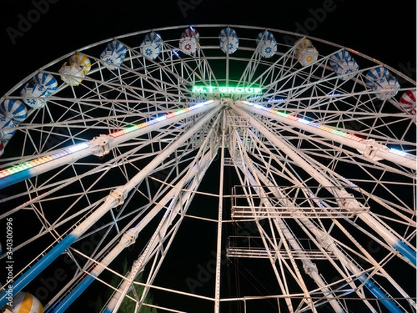 Obraz ferris wheel at night