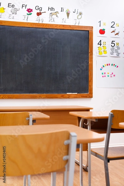 Obraz Empty, decorated elementary classroom